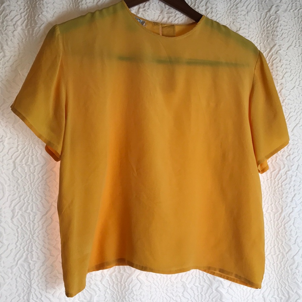 Clio Vintage yellow 100% silk top